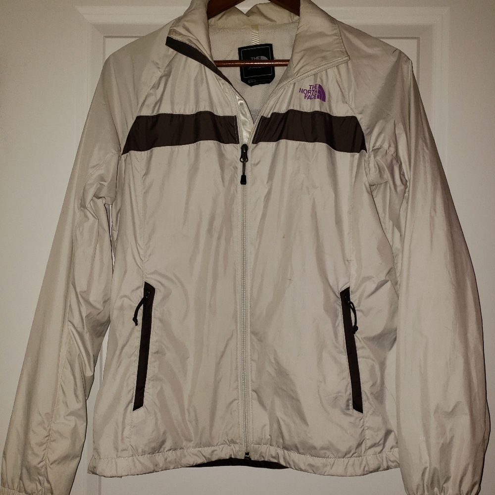 Beautiful northface jacket.
